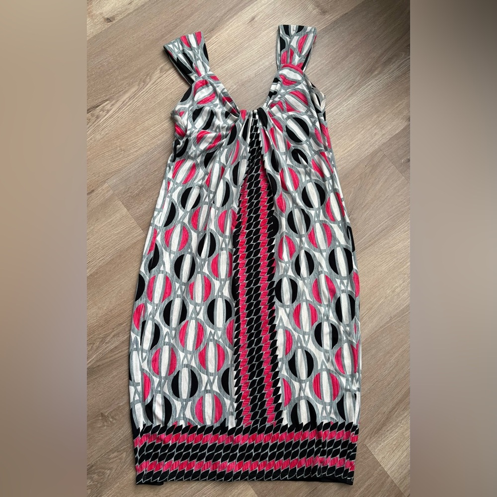 Dressbarn Women’s Ruched Pink White Black and Grey Sleeveless Dress, Size 4 EUC